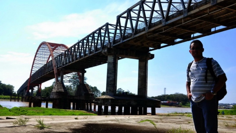 Jembatan Kahayan
